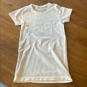 Cream Short Sleeve Athletic Top